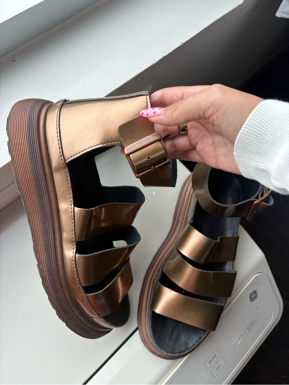 Dr Martens Clarissa Metallic Copper Gladiator Platform Sandals Womens size 8